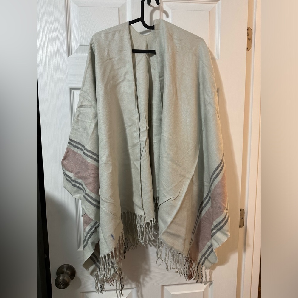 Siizu poncho